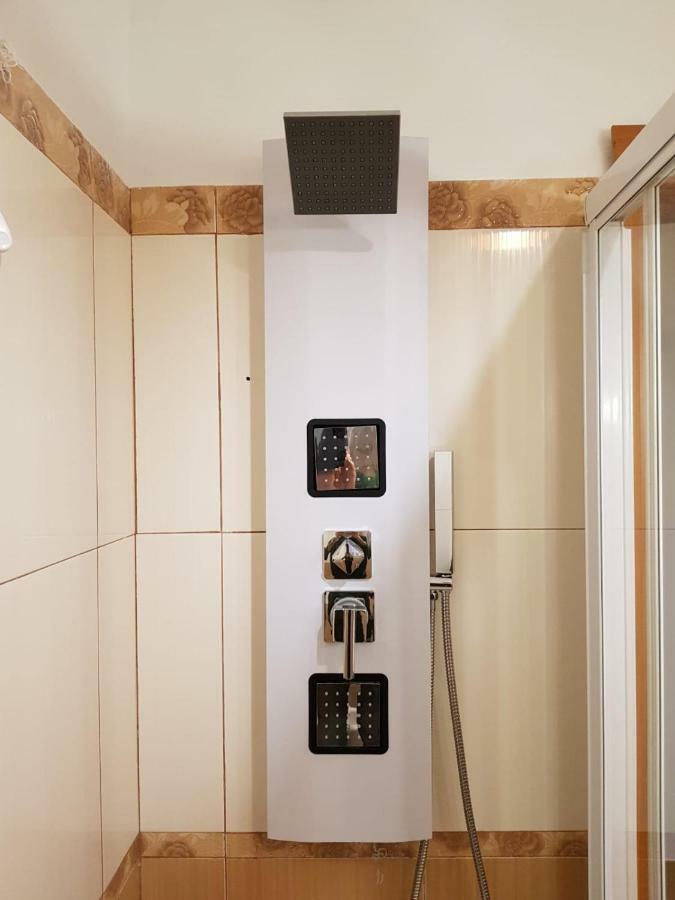 Interno Dieci Rom Eksteriør billede